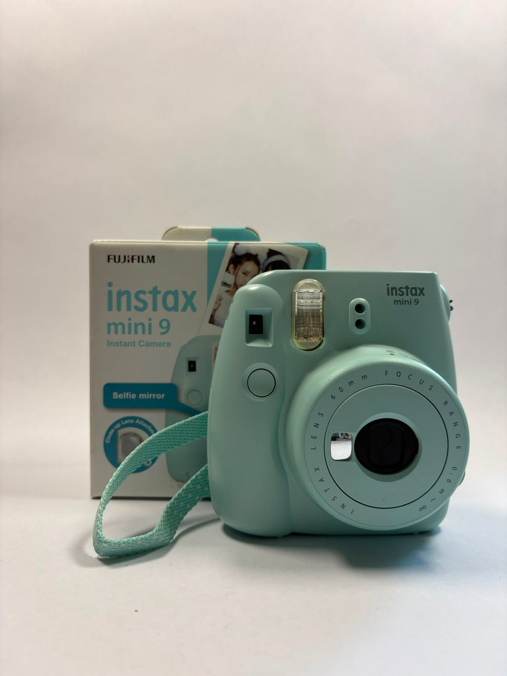 Instax Mini 9 z opakowaniem