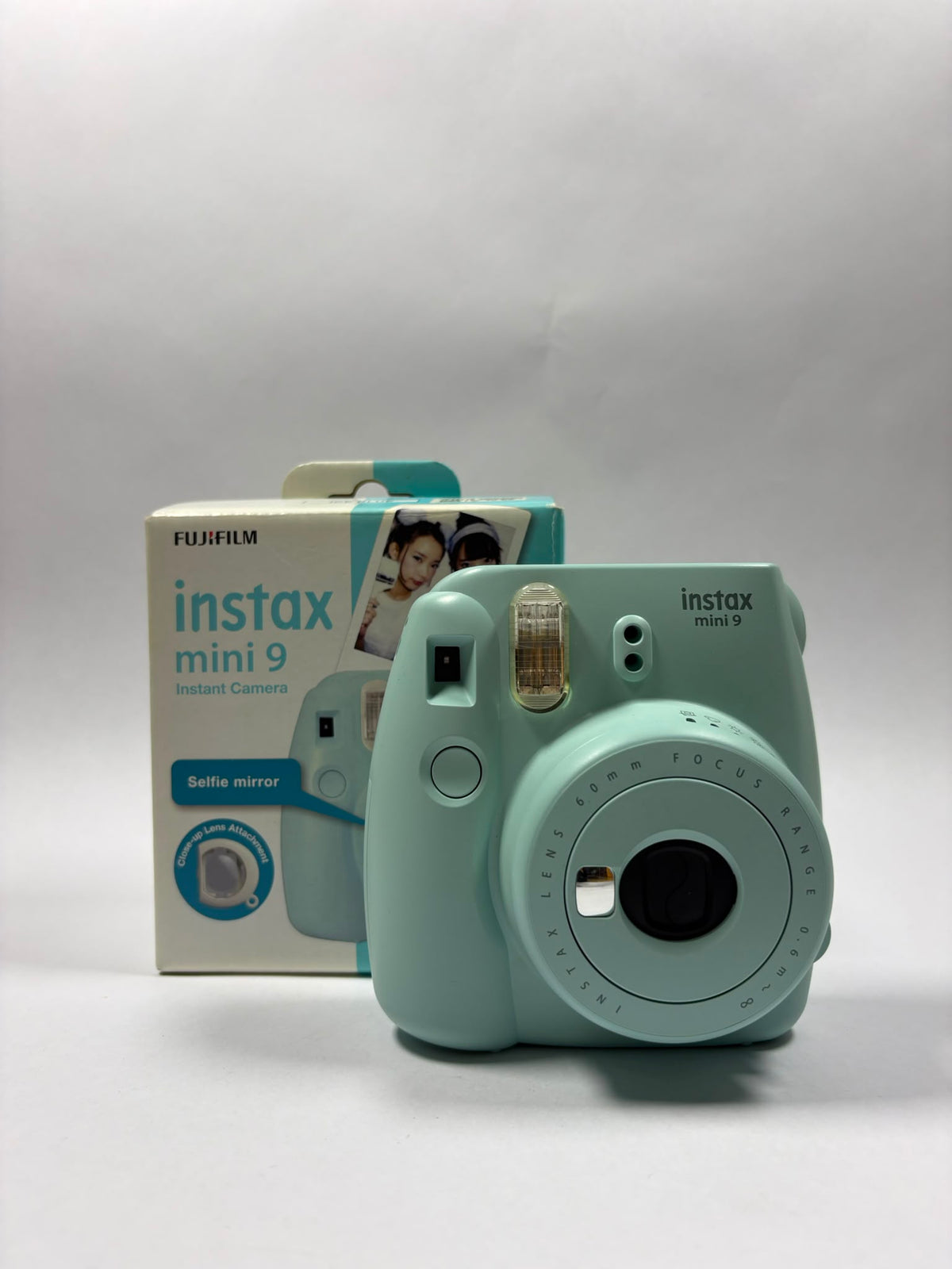 Instax Mini 9 z opakowaniem